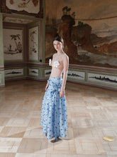 Load image into Gallery viewer, Puffy Pockets skirt -  rent