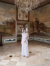 Load image into Gallery viewer, Flower lace dress - rent