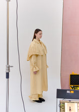 Load image into Gallery viewer, YOLK CREAM RAINCOAT