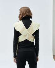 Load image into Gallery viewer, VEST ELIZABETH EMBROIDERY WITH SLEEVES, marble - rent