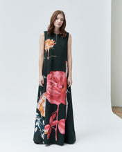 Load image into Gallery viewer, QUEEN MARY DRESS WITH DETACHABLE SLEEVES - rent