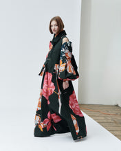Load image into Gallery viewer, QUEEN MARY DRESS WITH DETACHABLE SLEEVES - rent