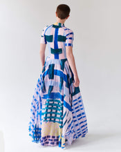 Load image into Gallery viewer, QUEEN MAXI DRESS