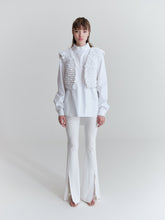 Load image into Gallery viewer, Shirt with ruffled collar, crisp white