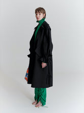 Load image into Gallery viewer, Tailored master coat with detachable sleeves
