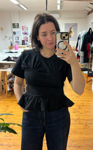 Load image into Gallery viewer, Cecil top, black
