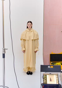 YOLK CREAM RAINCOAT