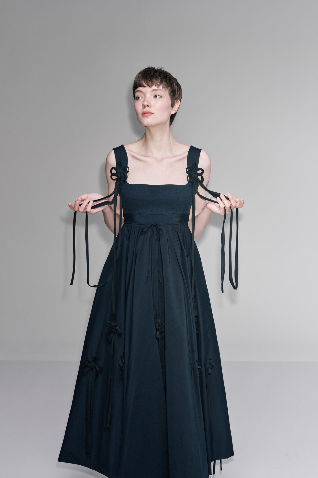 DONNA DRESS with flower embellishment- black